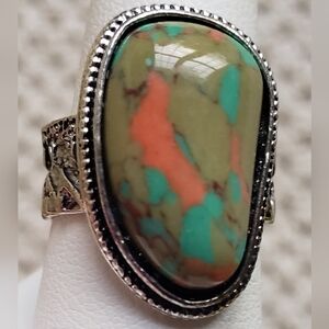 NWOT Turquoise Ring W/Ornate Silver Band, Handmade, Sz  7- 7.5, Gorgeous.
